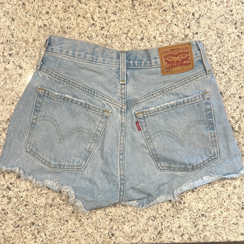 Levi’s Light Wash Denim Shorts